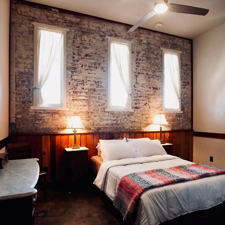 Inn At The Old Jail New Orleans Exterior photo