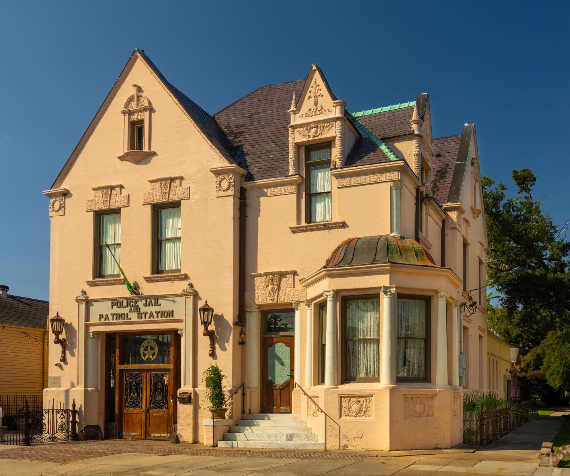 Inn At The Old Jail New Orleans Exterior photo